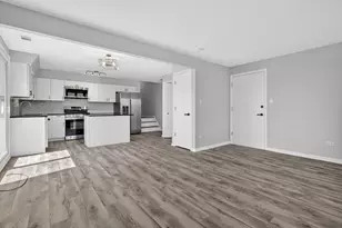 6260 S Newland Ave, Chicago, IL 60638 - Photo 6