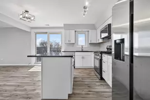 6260 S Newland Ave, Chicago, IL 60638 - Photo 14