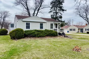 1001 Marcy St, Ottawa, IL 61350 - Photo 1