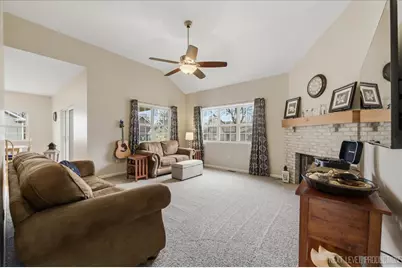 822 Hamlet Street, Batavia, IL 60510 - Photo 14