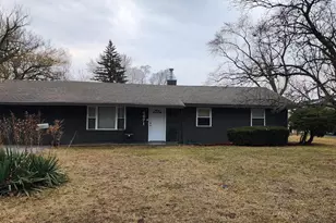 4671 185th Pl, Country Club Hills, IL 60478 - Photo 2