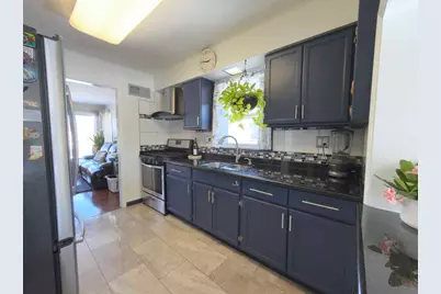 2035 Fargo Avenue, Des Plaines, IL 60018 - Photo 12