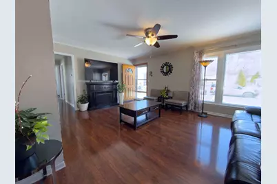 2035 Fargo Avenue, Des Plaines, IL 60018 - Photo 6