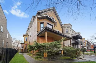 5930 S King Dr, Chicago, IL 60637 - Photo 2