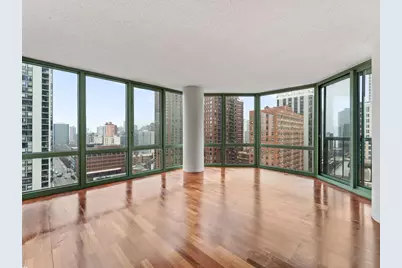 111 W Maple Street #1401, Chicago, IL 60610 - Photo 16