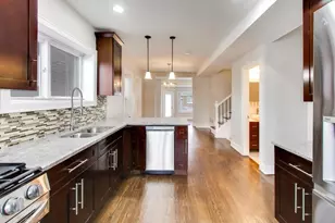 7955 S Blackstone Ave, Chicago, IL 60619 - Photo 8