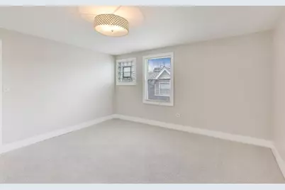 7955 S Blackstone Avenue, Chicago, IL 60619 - Photo 14