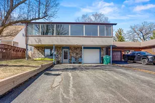 310 Mastodon Dr, Ingleside, IL 60041 - Photo 1