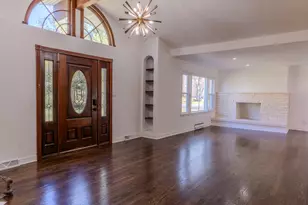 888 Woodstock Rd, Olympia Fields, IL 60461 - Photo 4