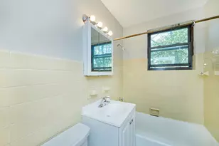 7371 N Winchester Ave, Chicago, IL 60626 - Photo 8