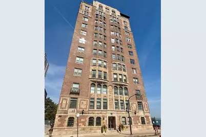 2666 E 73rd Street #8W, Chicago, IL 60649 - Photo 2