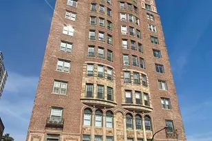 2666 E 73rd St, Chicago, IL 60649 - Photo 2