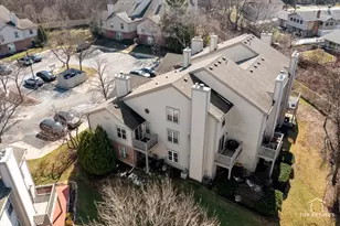 132 White Oak Ct, Schaumburg, IL 60195 - Photo 32