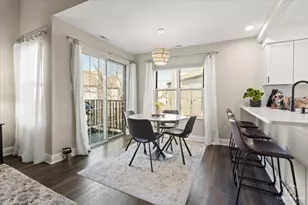 132 White Oak Ct, Schaumburg, IL 60195 - Photo 14