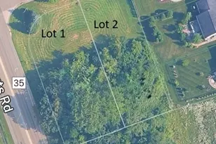 1102 Noble Pkwy, Port Barrington, IL 60010 - Photo 1