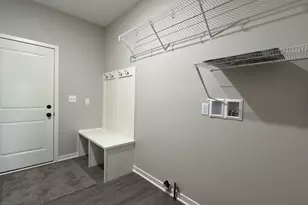 406 Anjali Court, Sycamore, IL 60178 - Photo 18