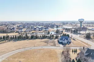 1718 Ellsworth Dr, Sycamore, IL 60178 - Photo 18