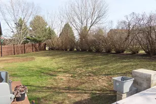 509 Silbury Ct, McHenry, IL 60050 - Photo 18