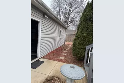 342 Grand Boulevard, Loves Park, IL 61111 - Photo 10