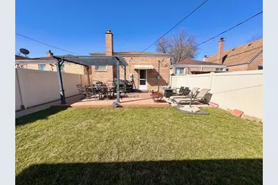 7733 S Sawyer Avenue, Chicago, IL 60652 - Photo 26