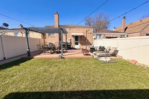 7733 S Sawyer Ave, Chicago, IL 60652 - Photo 26