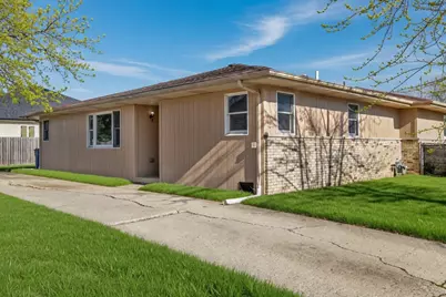 2466 Red Oak Trail, Crest Hill, IL 60435 - Photo 1