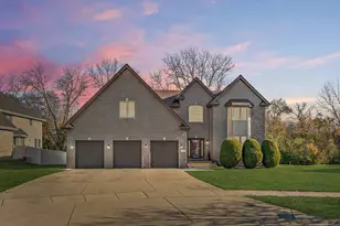 18309 Carrington Dr, Hazel Crest, IL 60429 - Photo 1