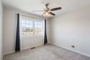 64 E Harbor Dr, Lake Zurich, IL 60047 - Photo 10