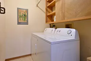 665 Catherine Ct, Wood Dale, IL 60191 - Photo 16