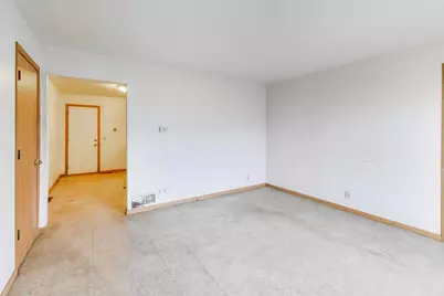 18304 W Grand Drive, Grayslake, IL 60030 - Photo 10