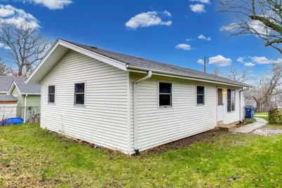 18304 W Grand Drive, Grayslake, IL 60030 - Photo 4