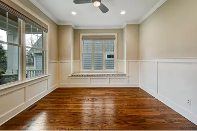 4 Oxford Avenue, Clarendon Hills, IL 60514 - Photo 4