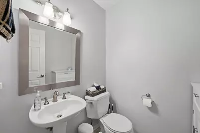 2851 N Southport Avenue #E, Chicago, IL 60657 - Photo 12