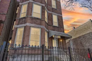 2833 W Polk St, Chicago, IL 60612 - Photo 2