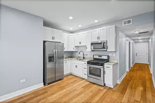 2833 W Polk St, Chicago, IL 60612 - Photo 4