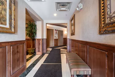 153 Pointe Drive #201, Northbrook, IL 60062 - Photo 2