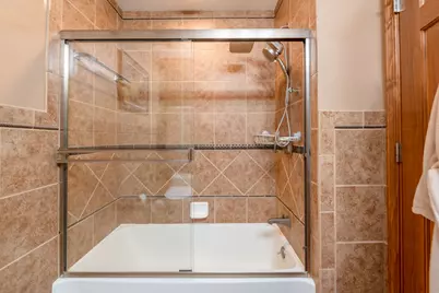 153 Pointe Drive #201, Northbrook, IL 60062 - Photo 14