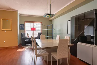 153 Pointe Drive #201, Northbrook, IL 60062 - Photo 8