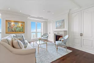 11 E Walton St, Chicago, IL 60611 - Photo 8