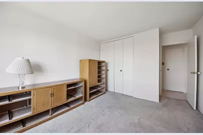 7141 N Kedzie Avenue #1213, Chicago, IL 60645 - Photo 14