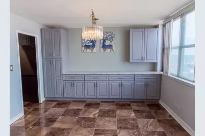 6301 N Sheridan Road #24E, Chicago, IL 60660 - Photo 8