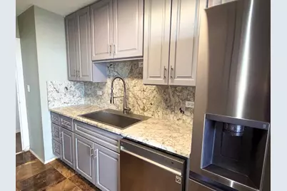 6301 N Sheridan Road #24E, Chicago, IL 60660 - Photo 10