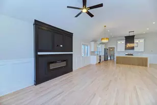 6517 W 82nd St, Burbank, IL 60459 - Photo 8