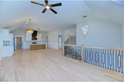 6517 W 82nd Street, Burbank, IL 60459 - Photo 10