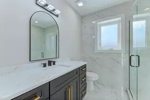 6517 W 82nd St, Burbank, IL 60459 - Photo 56