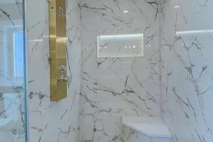 6517 W 82nd St, Burbank, IL 60459 - Photo 28