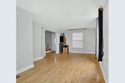 1142 N Mason Avenue, Chicago, IL 60651 - Photo 4