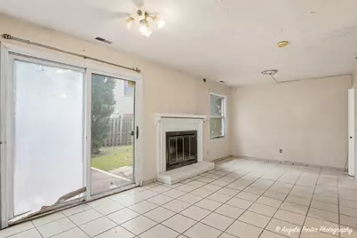 2384 Linden Drive, Woodstock, IL 60098 - Photo 4