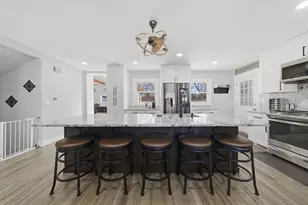 6 E Anchor Dr, Oswego, IL 60543 - Photo 4