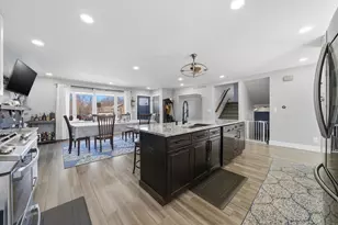 6 E Anchor Dr, Oswego, IL 60543 - Photo 8